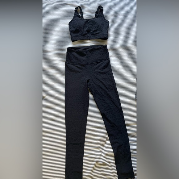 Matching Leopard Workout Set | Size S | - Picture 2 of 16